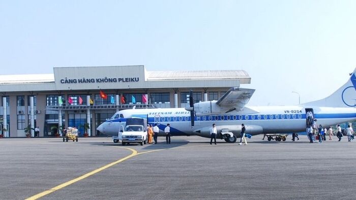 vé máy bay đi Pleiku từ Hà Nội hạ cánh tại sân bay Pleiku