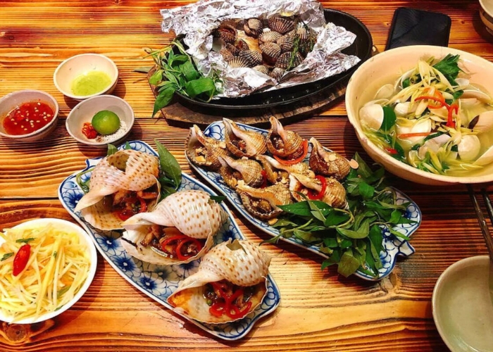 Quán ăn ngon gần sân bay Côn Đảo - Quán Cây Bàng là một trong những quán ăn nổi tiếng ở Côn Đảo