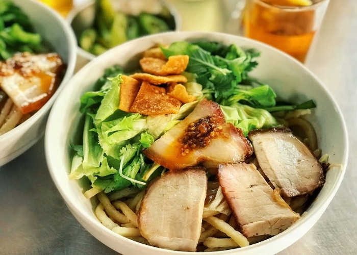 Quán ăn ngon gần sân bay Đà Nẵng - Cao lầu là món ăn nổi tiếng của Hội An