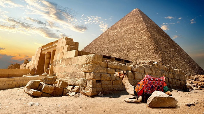 mua vé máy bay đi Ai Cập thăm kim tự tháp