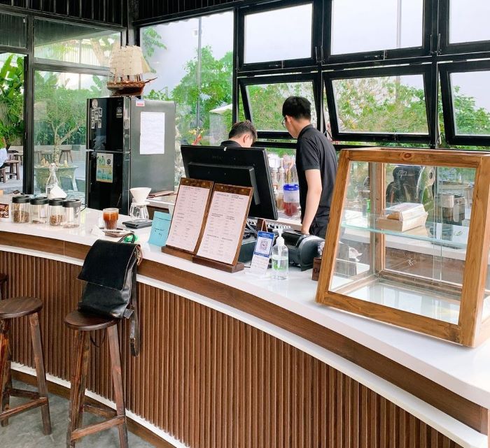 Passport Coffee Roastery quán cà phê gần sân  bay Đà Nẵng có nhiều loại đồ uống cafe