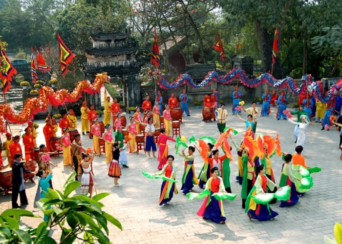 Cố đô Hoa Lư - Lễ hội Trường Yên lễ hội truyền thống mang nhiều giá trị văn hóa