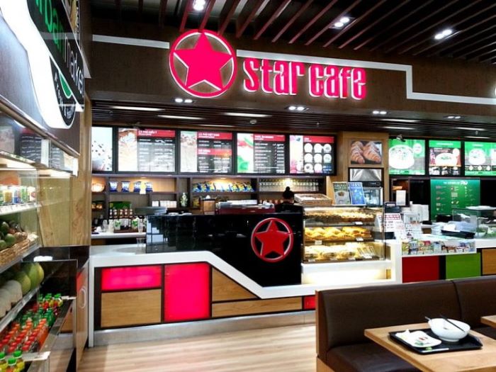 Quán cà phê gần sân bay Đà Nẵng Star Coffee thuận tiện cho khách dừng chân nghỉ ngơi 