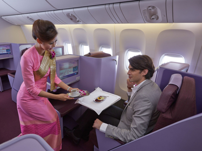 Thai Airways khai thác vé máy bay đến Bangkok từ Hà Nội hạng thương gia 