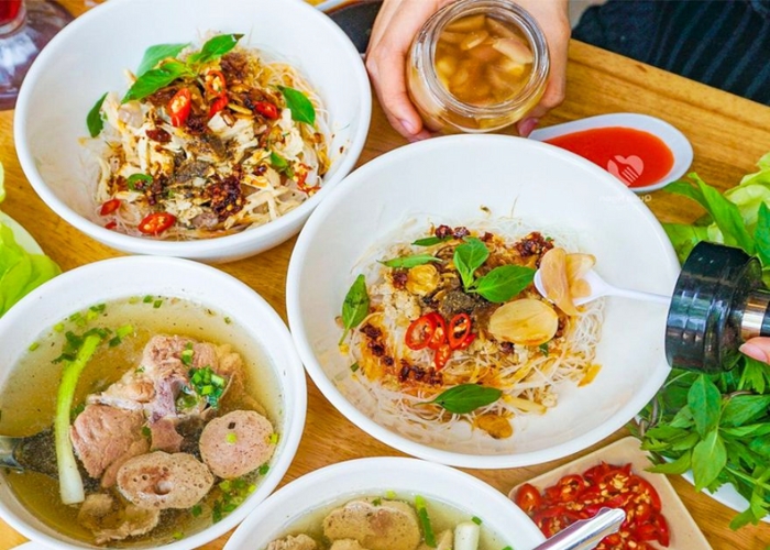 Phở khô Gia Lai là món ăn đặc trưng không thể bỏ qua khi đến Buôn Ma Thuột