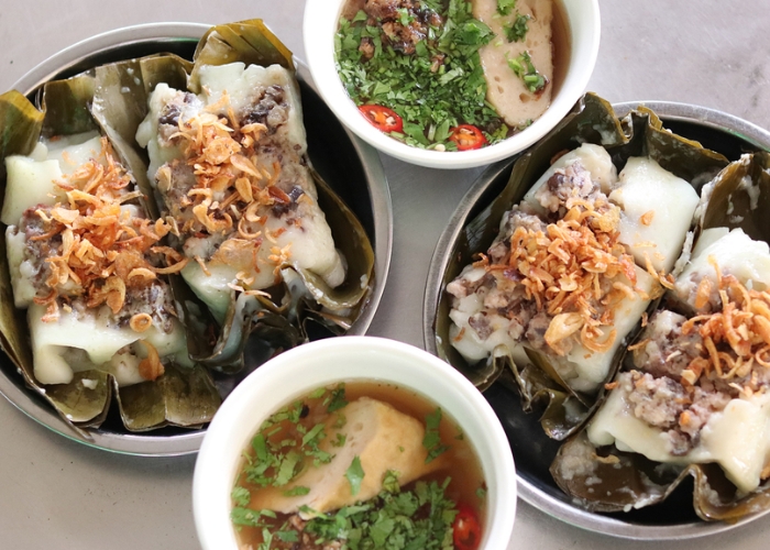 Bánh bèo Hải Phòng có phần khác lạ hơn so với món bánh bèo ở các thành phố khác
