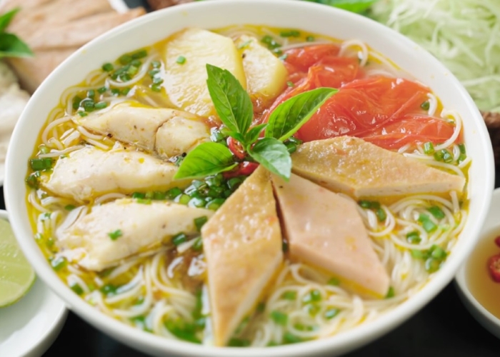 Bún cá Bình Định luôn mang một hương vị đặc trưng của vùng miền