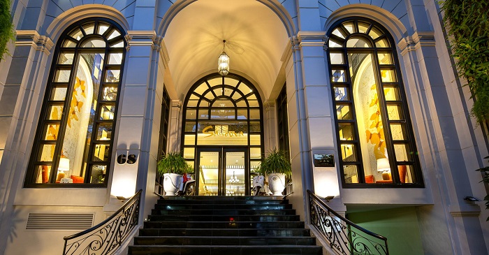 Sanouva Danang Hotel là khách sạn gần sân bay Đà Nẵng sở hữu phong cách hiện đại và cổ điển - Ảnh: Internet
