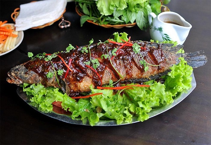 Đến nhà hàng Lúa Nếp, bạn đừng quên thưởng thức các món ăn miền Tây - Ảnh: checkinvietnam