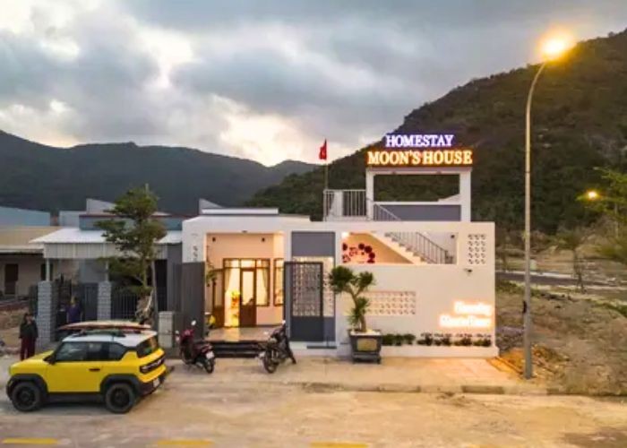 Moon's House Homestay Quy Nhơn