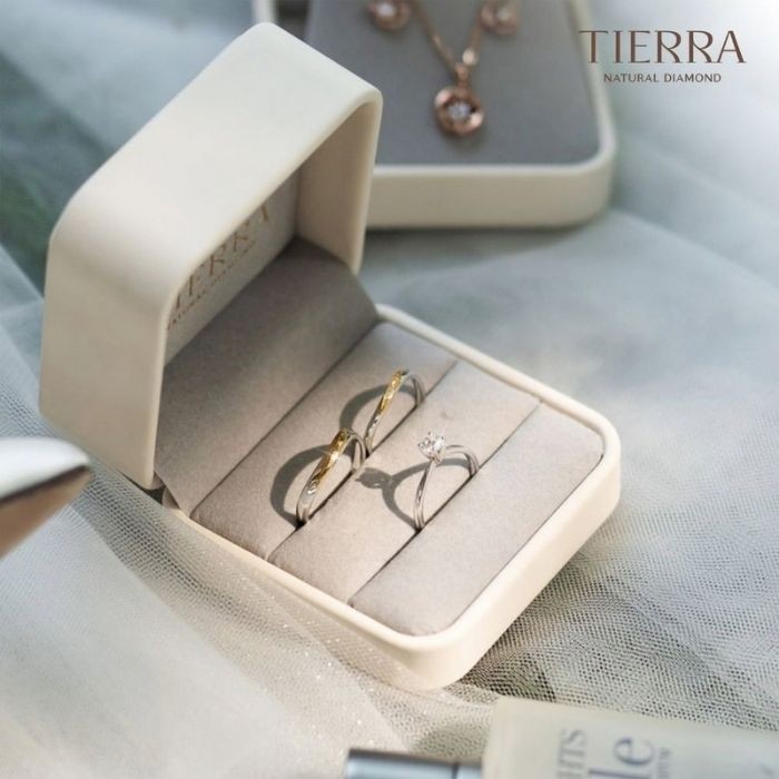 Tierra Diamond