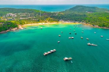 Trải nghiệm thiên đường biển xanh khi đi tour du lịch đường bay Phú Quốc