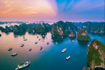 Ăn gì, chơi gì với tour du lịch đường bay Quảng Ninh? Hướng dẫn chi tiết