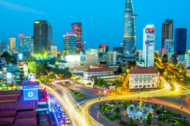 Tour du lịch đường bay Sài Gòn tự túc - Ăn gì, chơi gì tại "thành phố không ngủ"?