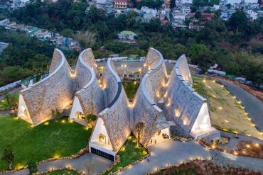 Top 7 địa điểm hấp dẫn bậc nhất khi đi Tour đường bay Buôn Mê Thuột