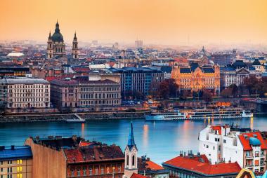 Tour Đông Âu 10N9Đ: Từ HCM - Đức - Áo - Hungary - Slovakia - Séc, Bay VN + KS 4*