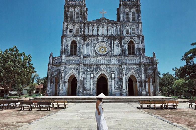 Nhà thờ Mằng Lăng