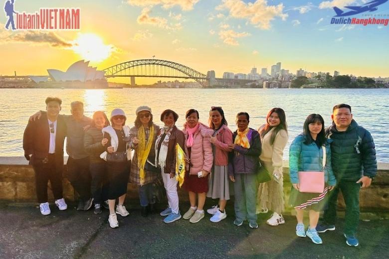 Khách lưu giữ khoảnh khắc