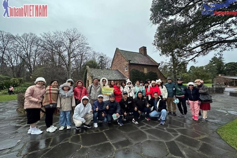 Khách lưu giữ khoảnh khắc