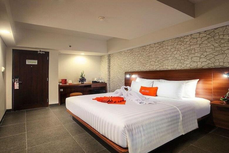 J4 Hotels Legian