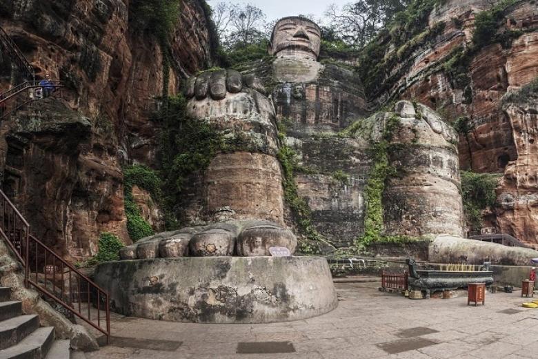 Lạc Sơn Đại Phật