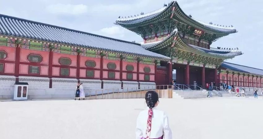 Cung điện hoàng gia GyeongBok