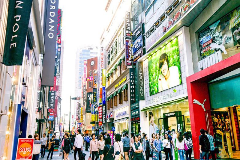 Chợ Myeong dong
