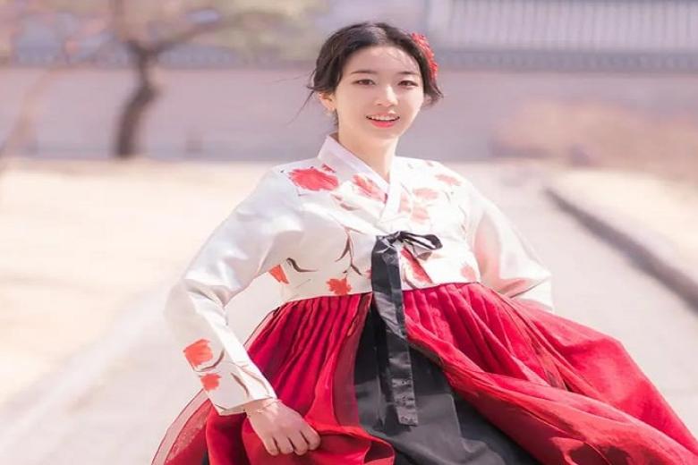 Mặc đồ Hanbok