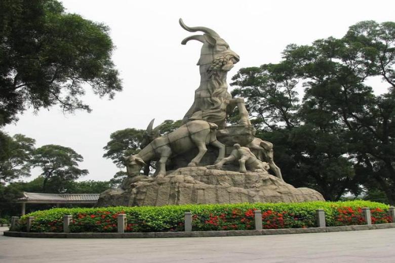 Công viên Việt Tú