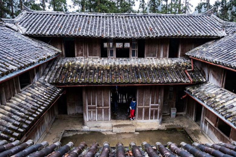 Dinh Vua Mèo - Vương Chính Đức