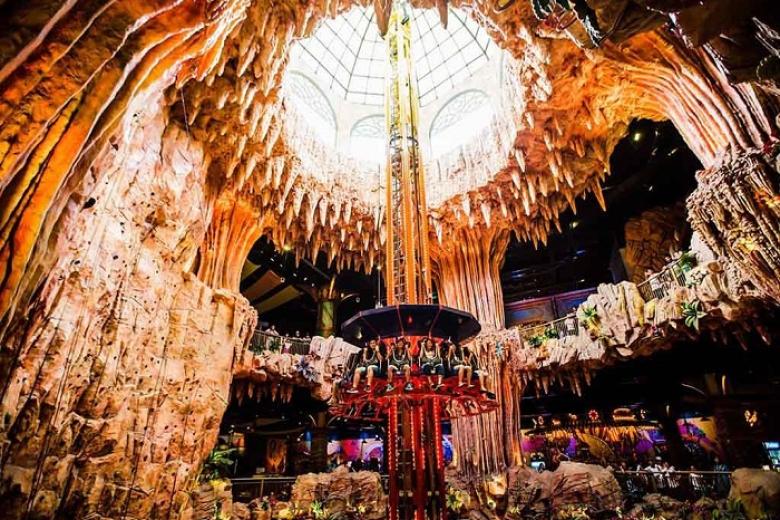 Tham gia vui chơi tại công viên Fantasy Park