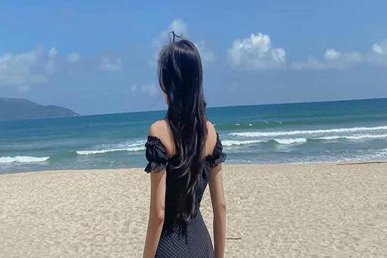 Tắm biển Mỹ Khê