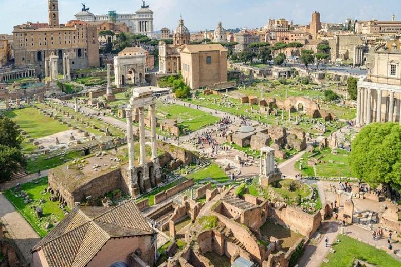 Quảng trường La Mã Roman Forum
