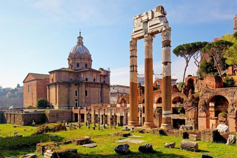 Quảng trường La Mã Roman Forum