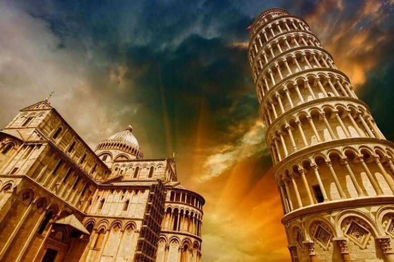 Tháp nghiêng Pisa