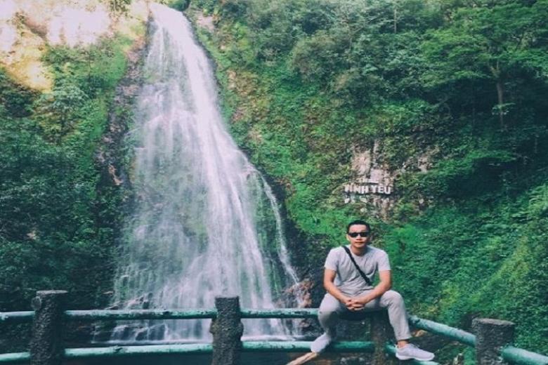 Khu du lịch Thác Bạc