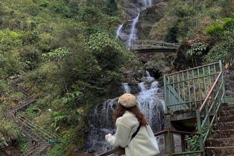 Khu du lịch Thác Bạc