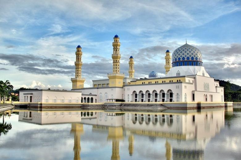 Cung điện Hoàng Gia