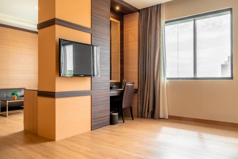 M - One Hotel Harbour Bay