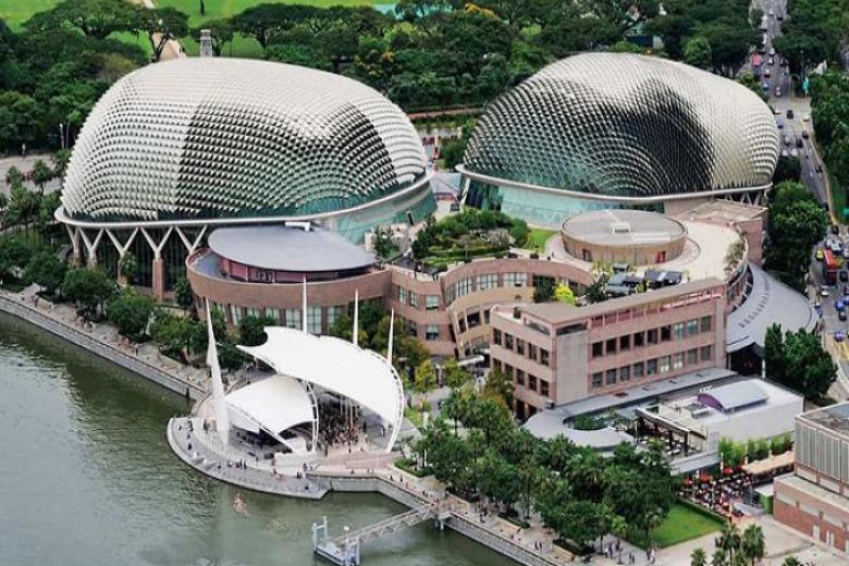 Nhà hát trái sầu riêng (Esplanade Theatre)