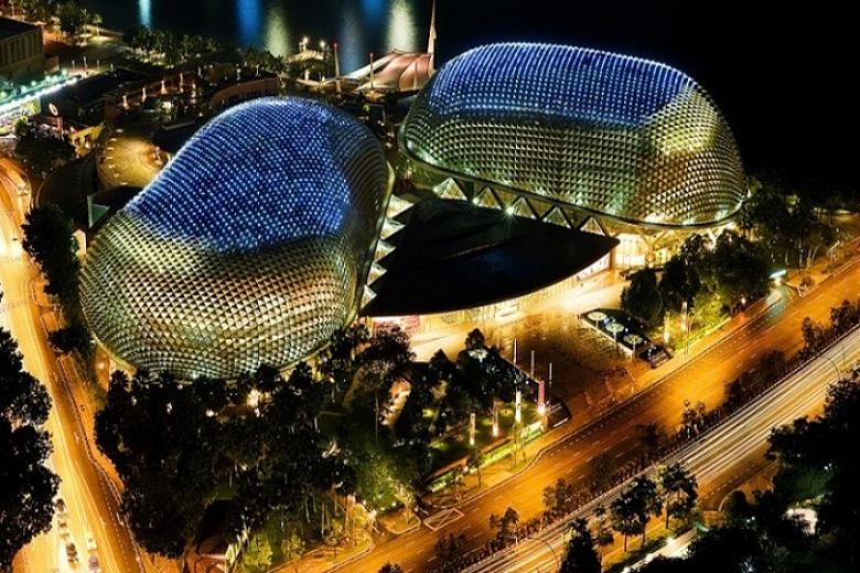 Nhà hát trái sầu riêng (Esplanade Theatre)