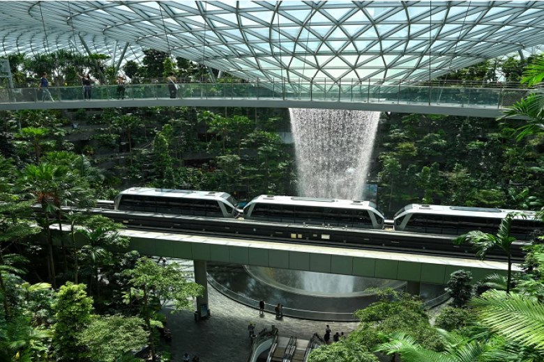 Thác nước Jewel Changi