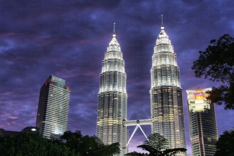 Tháp đôi Petronas