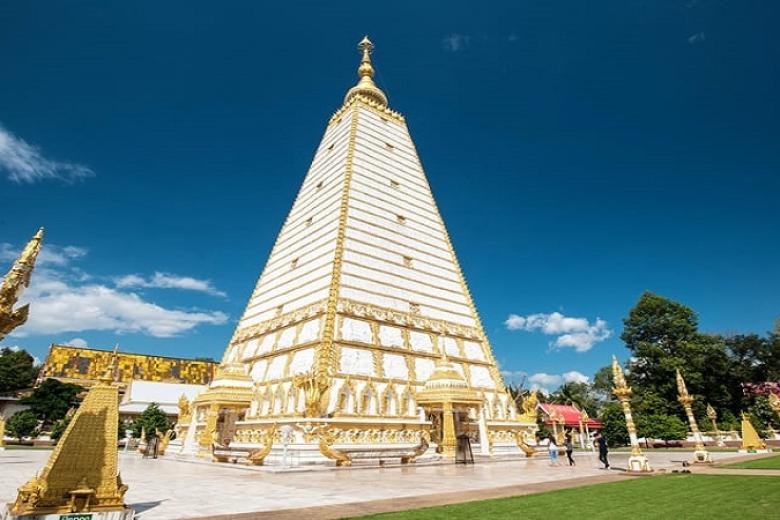 Chùa Phra That Nong Bua