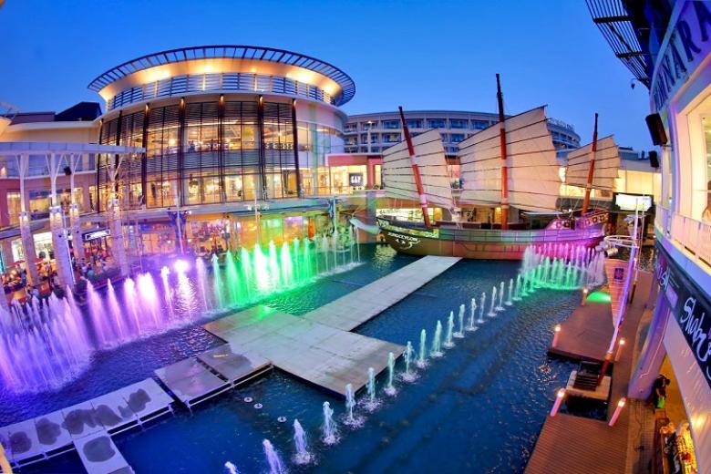 Jungceylon - thiên đường mua sắm của Phuket