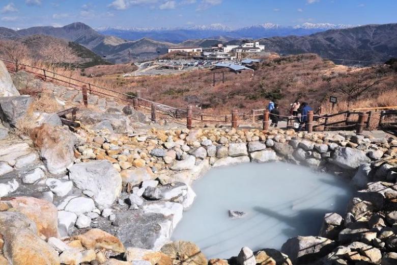 Tham quan thung lũng Owakudani