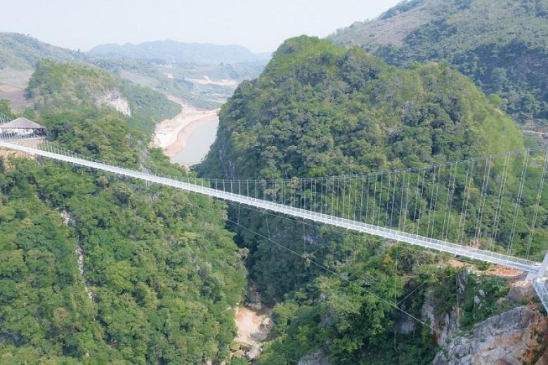 Cầu Kính Đại Hiệp Cốc