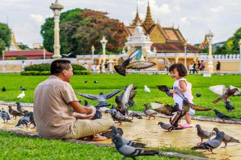 Quảng trường Hoàng Cung