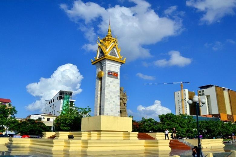 Tượng đài tưởng niệm Việt Nam – Cambodia