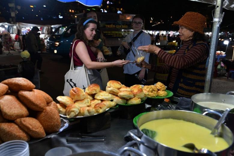 Chợ đêm Đà Lạt